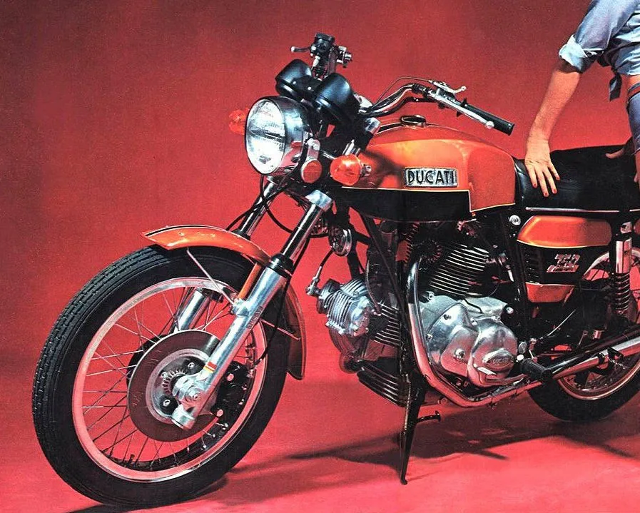 Ducati 750 GT 1971 - 1