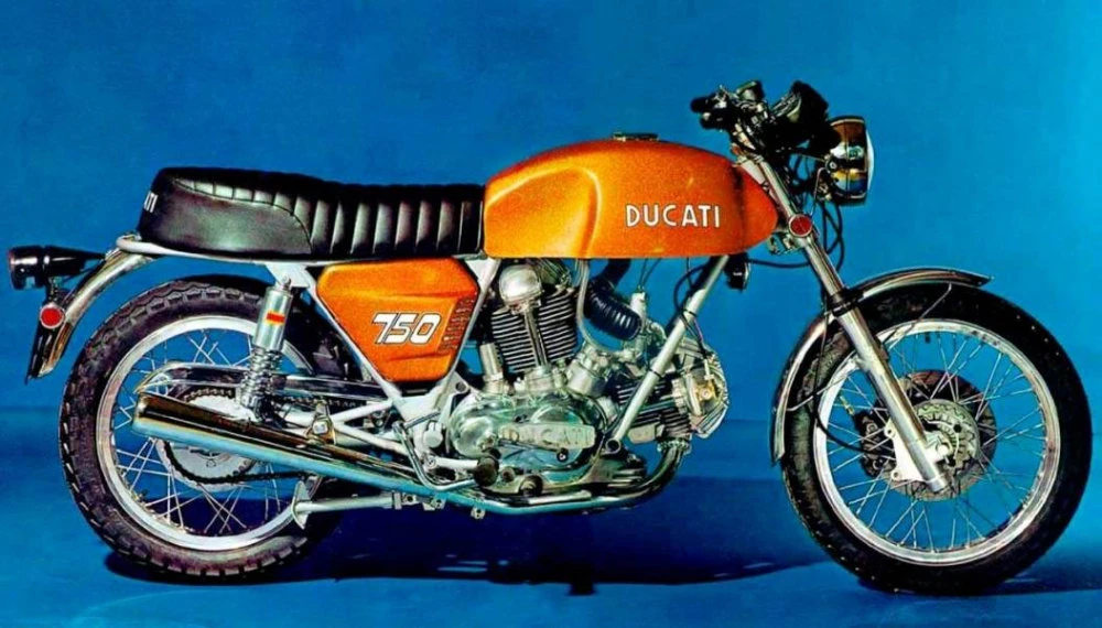 Ducati 750 GT 1971 - 3