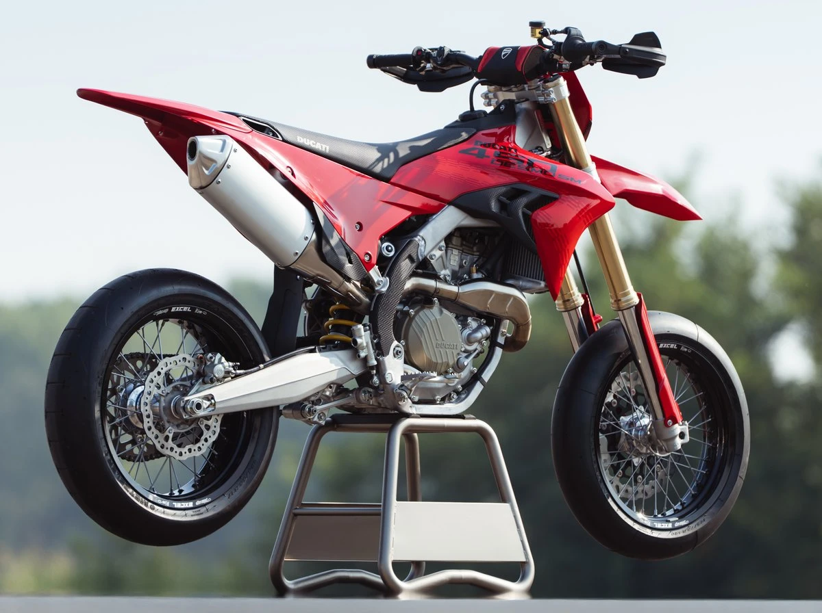Ducati Desmo450 Sm 2027 - 14