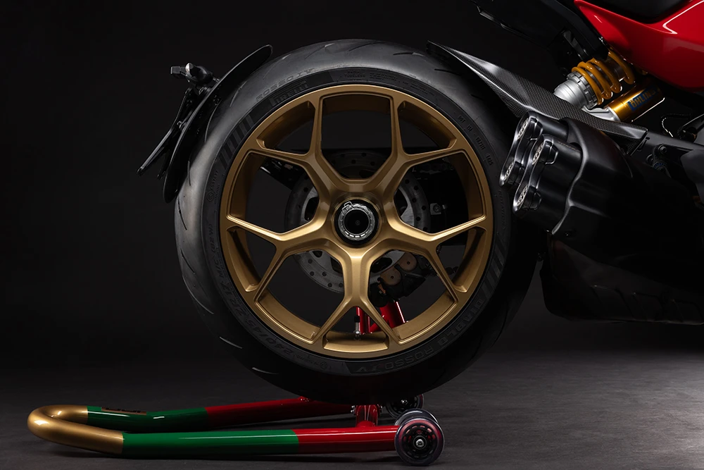 Ducati Diavel V4 RS Collezione 100 2026 - 7