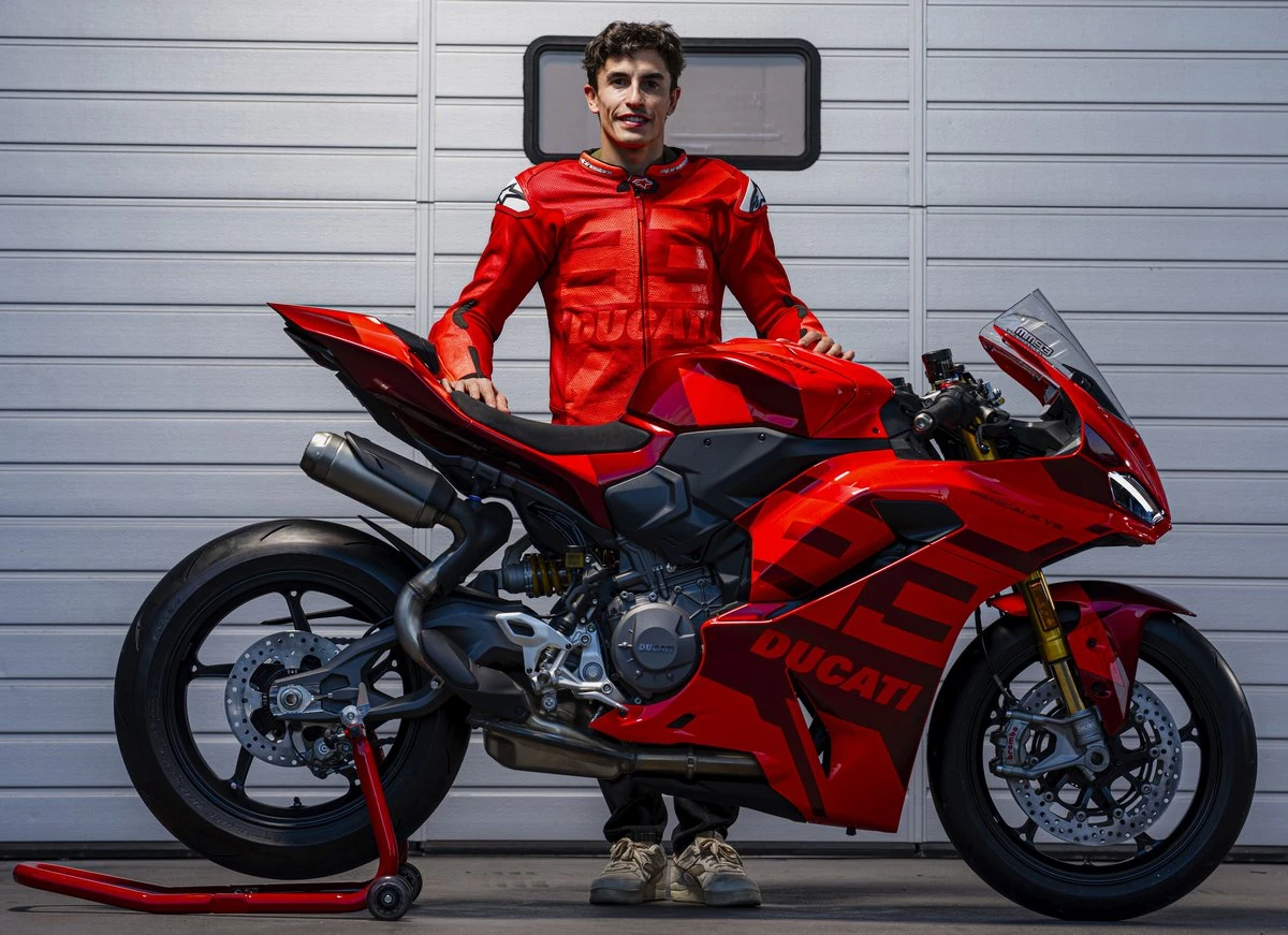 Ducati Panigale V2 MM93 2026 - 8