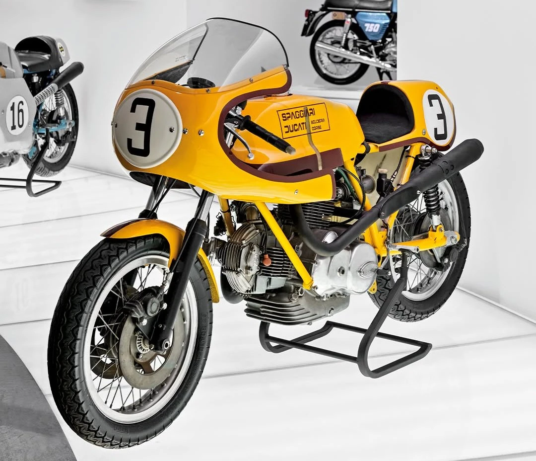 Ducati Panigale V2 S Collezione 100 2026 - 17