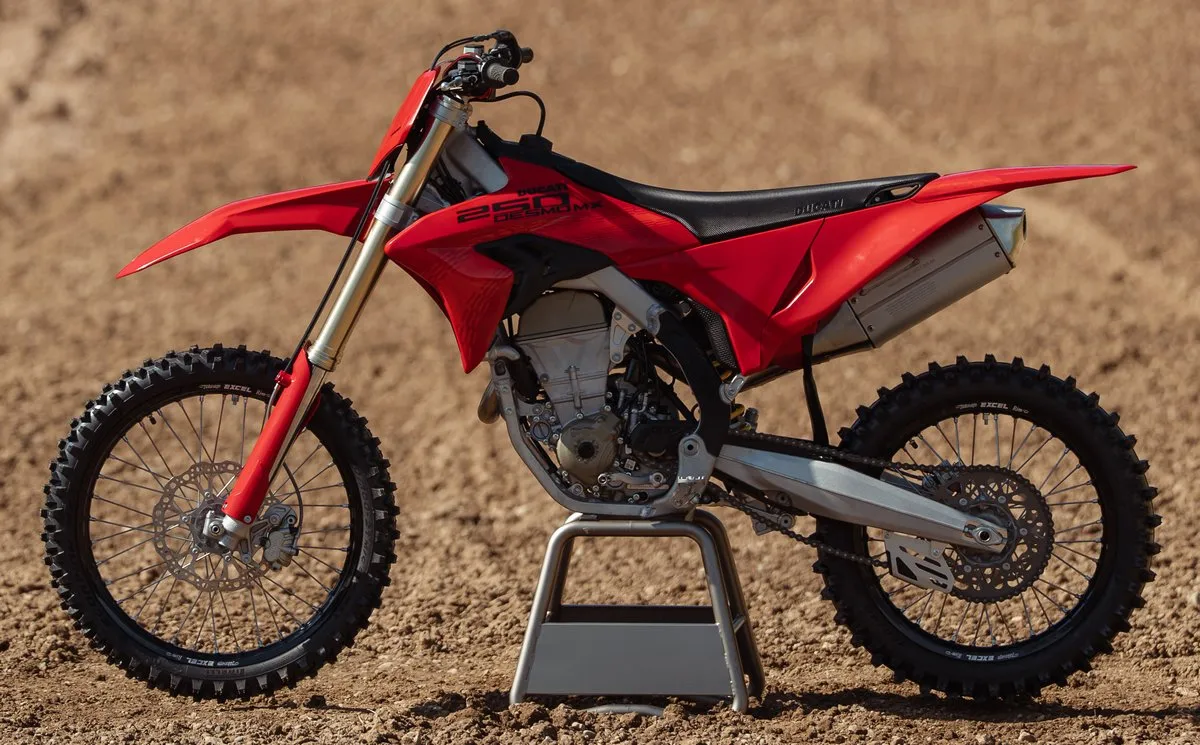 Ducati Desmo250 MX 2026 - 18
