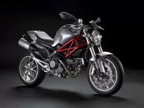 Profile photo of 1100 MONSTER S 2009 in color not defined.