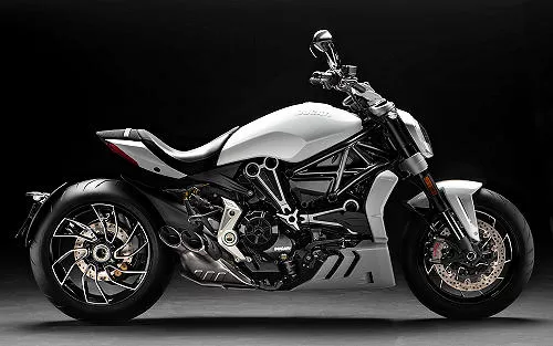 Profile photo of 1262 XDiavel S Iceberg White 2018 in color not defined.