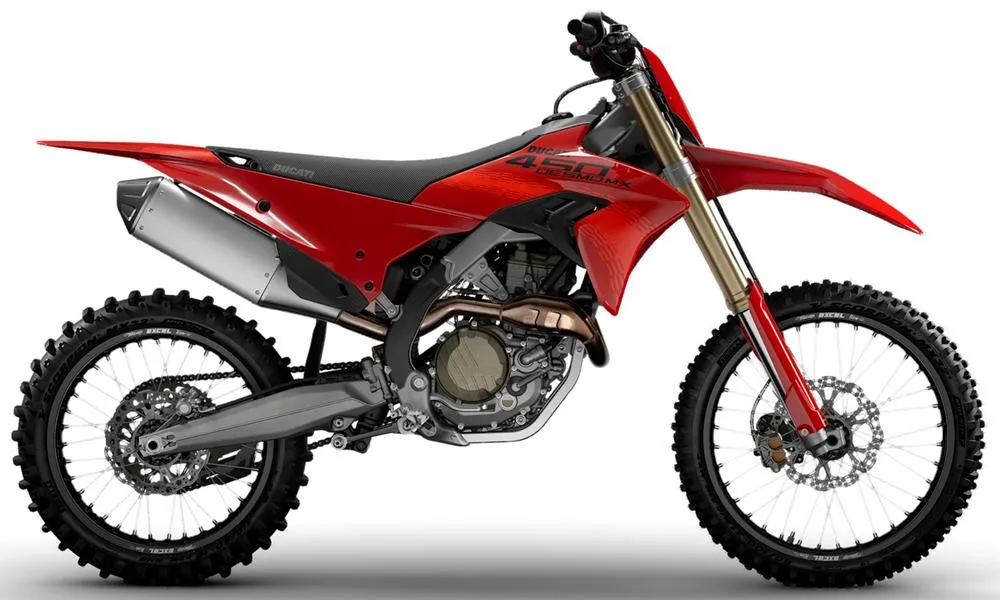 Profile photo of Desmo450 MX 2027 in color red.