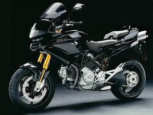 Profile photo of 1000 ds MULTISTRADA S 2005 in color not defined.