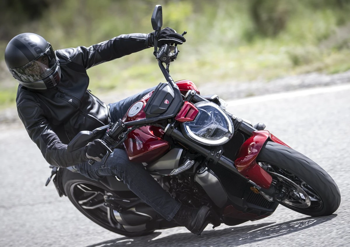 Ducati 1160 XDiavel V4 2025 - 1