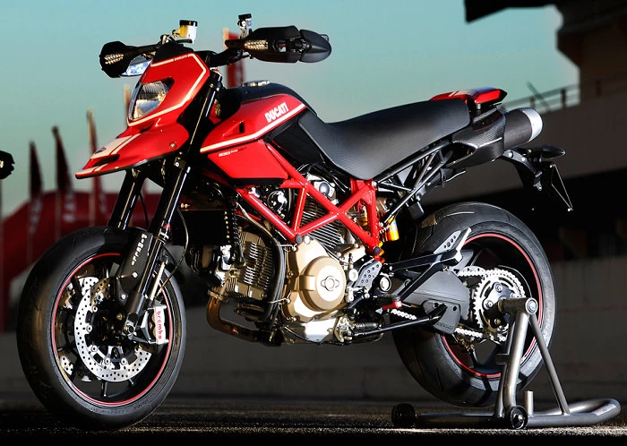 Ducati HM 1100 HYPERMOTARD evo SP 2011 - Motorcycle specifications
