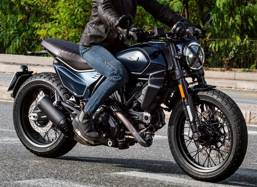 Ducati Scrambler Desert Sled/Fasthouse 2021-2022 - Precio, ficha técnica, opiniones y ofertas