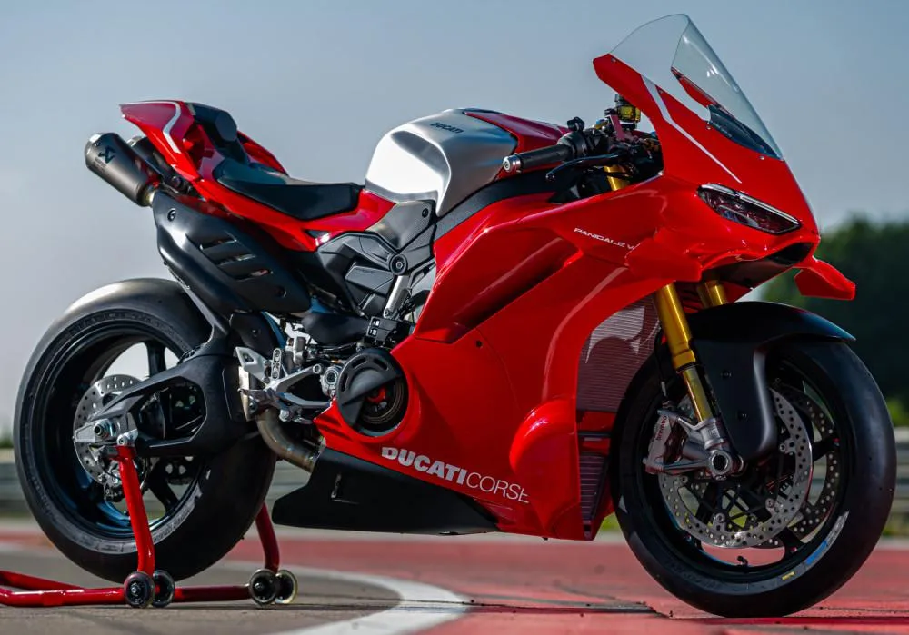 Ducati 1000 Panigale V4 R 2026 Motorcycle Specifications Price Ducati 1000 Panigale V4 R 2026 Motorcycle Specifications Price