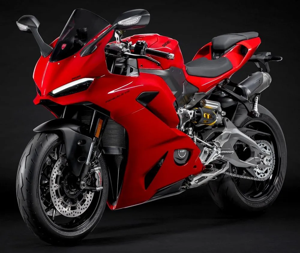 11806-Panigale-V2-2026-1000px.webp