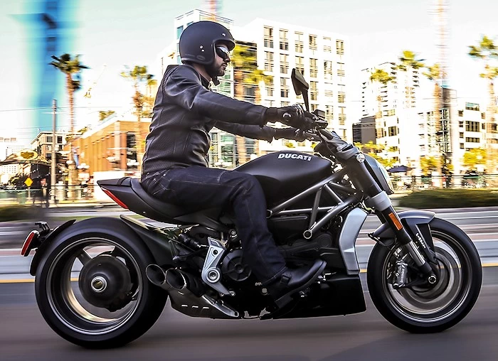 Ducati 1262 XDiavel 2017 - Motorcycle specifications, reviews, photos