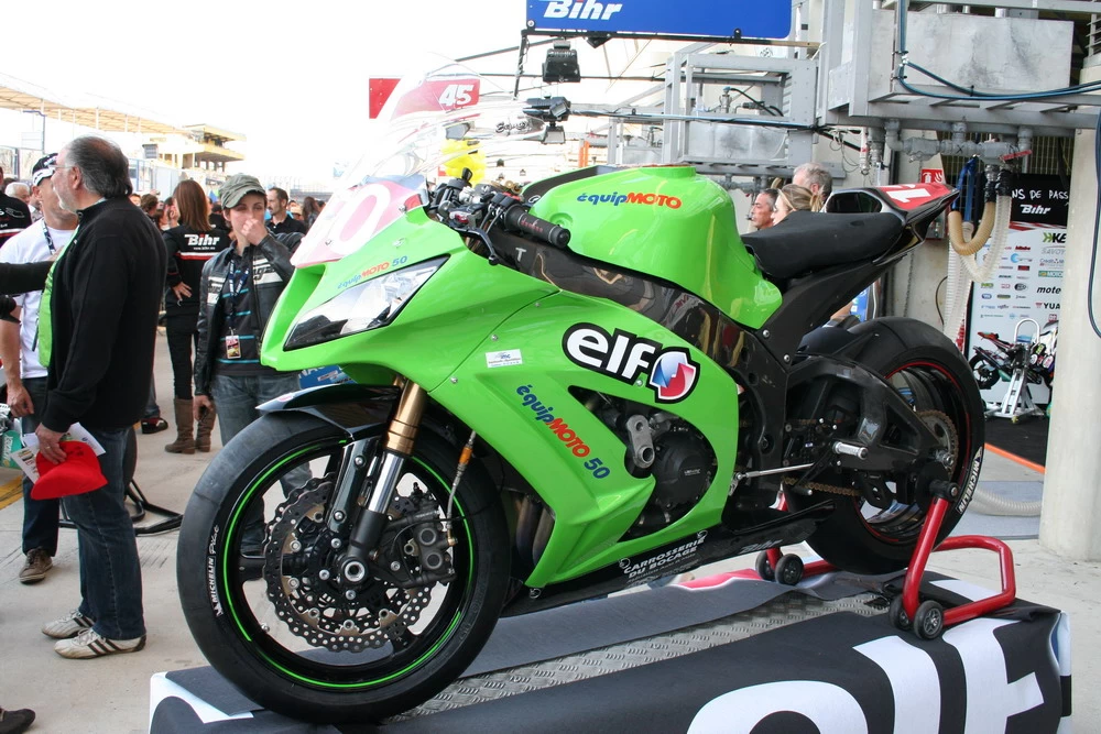 Motos et Equipes