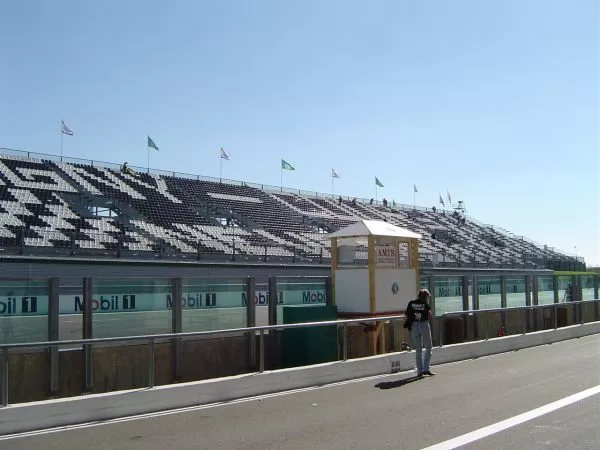 Le BOL D OR 2003