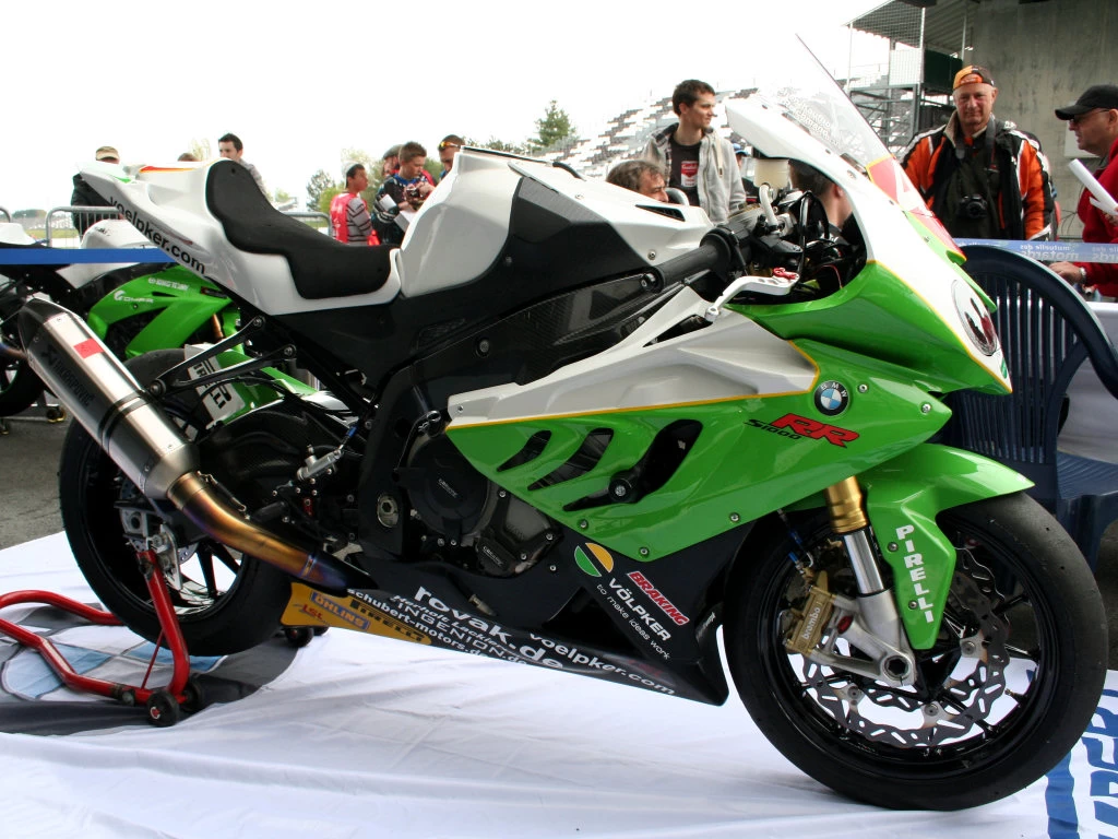 Motos et Equipes