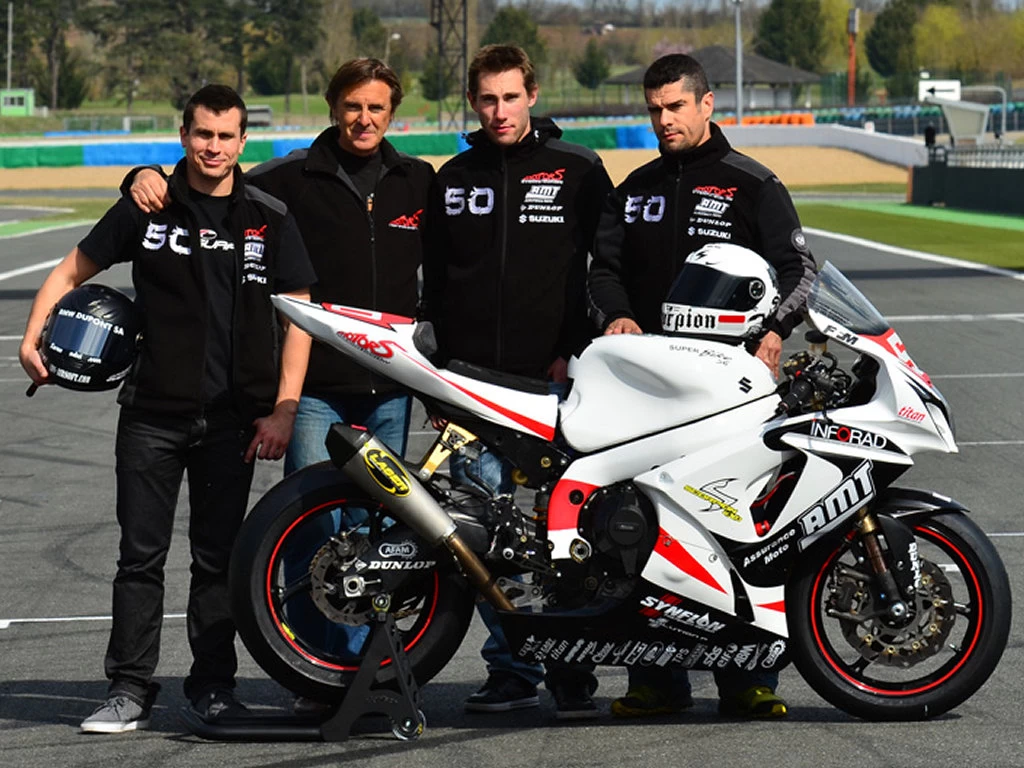 Motos et Equipes