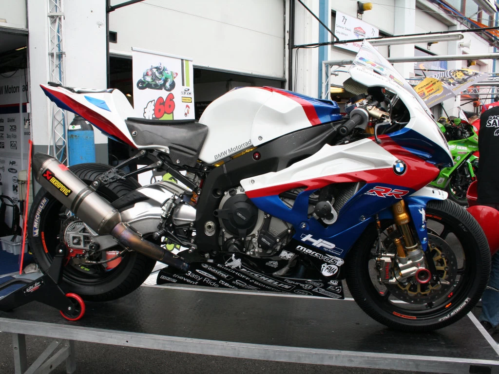 Motos et Equipes