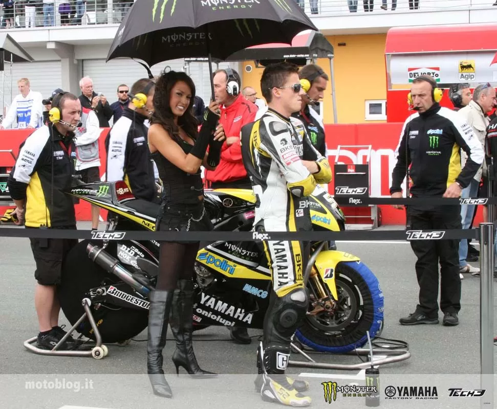 MotoGP 2009 Sachsenring girls