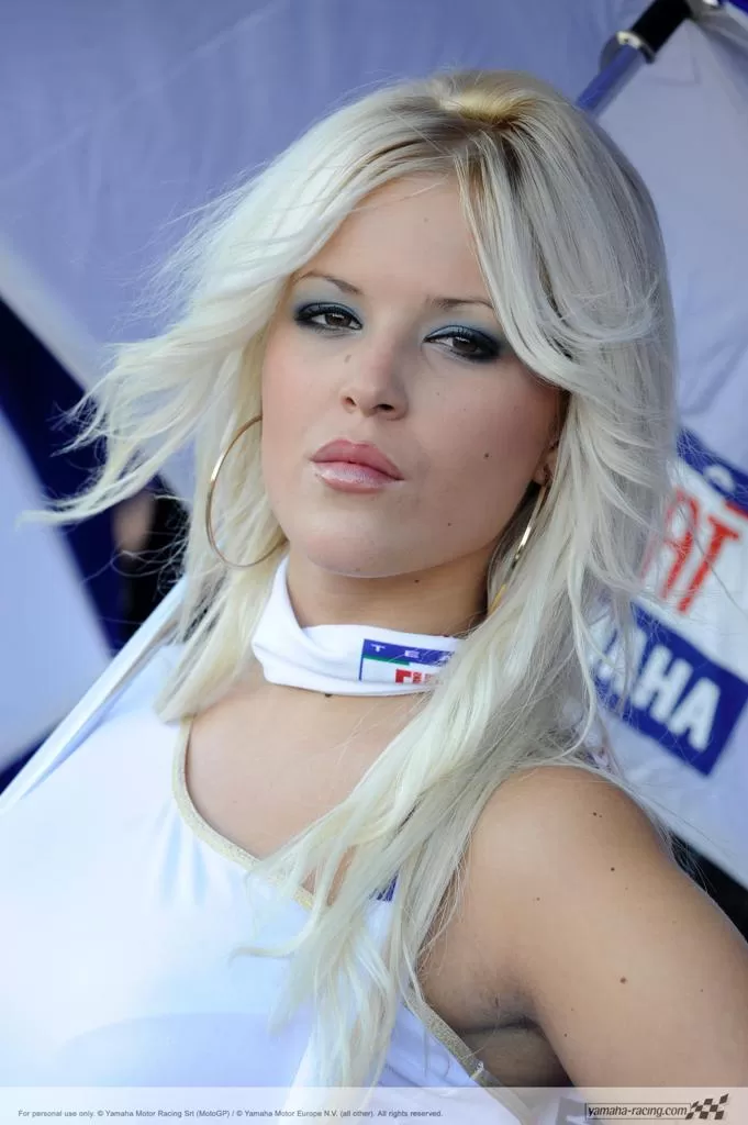 MotoGP 2009 Valence girls