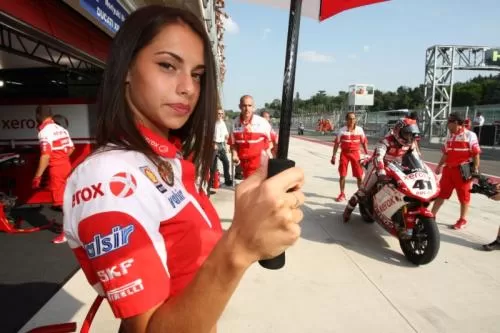 Superbike 2009 Imola girls