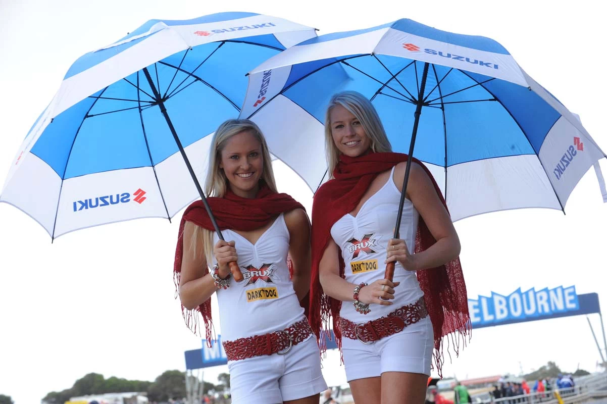 Superbike 2009 Philip Island girls
