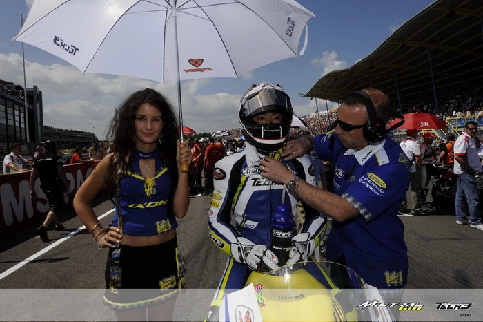 MotoGP 2010 Assen girls