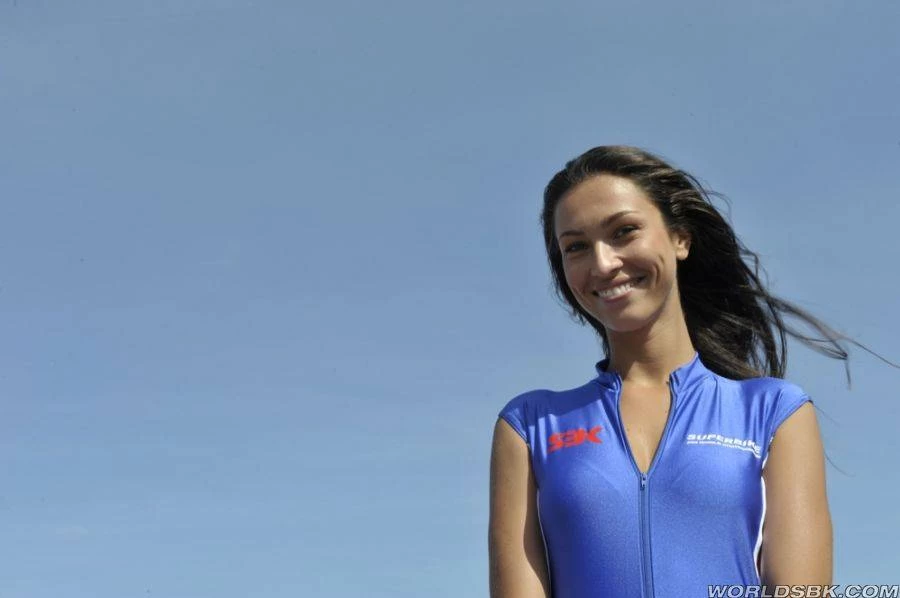 Superbike 2011 Aragon girls