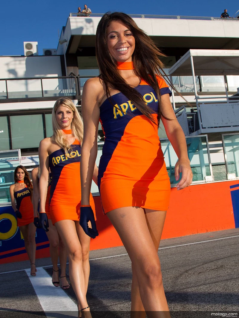 MotoGP 2012 San-Marin girls