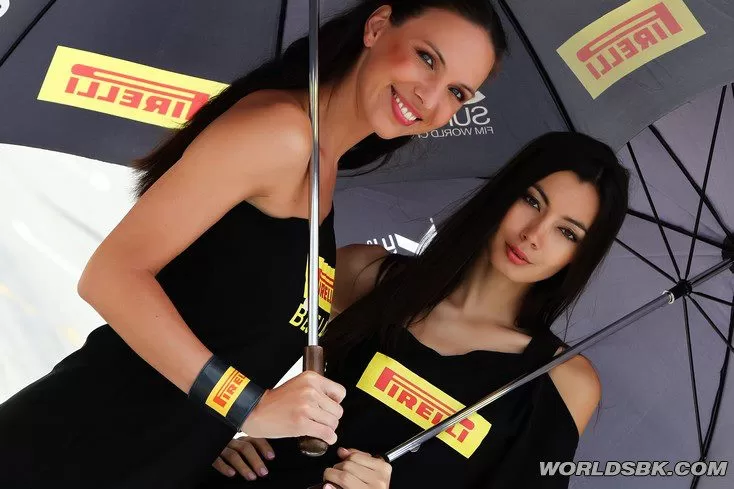 Superbike 2012 Brno girls