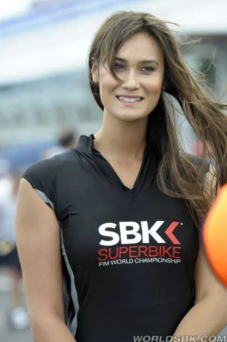 Superbike 2012 Philip Island girls