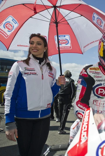 Galerie photos des grid girls du Superbike - Manche Assen 2013