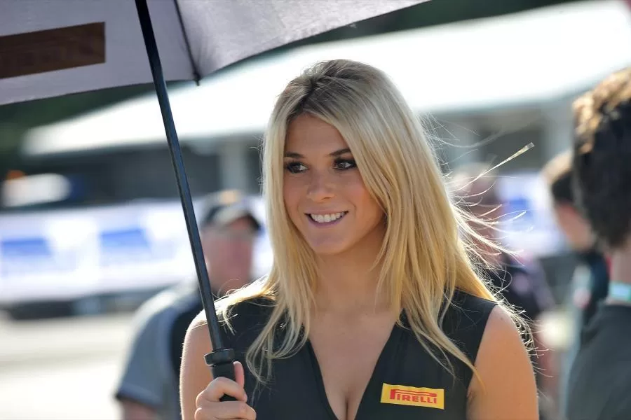 Galerie photos des grid girls du Superbike - Manche Australie 2013
