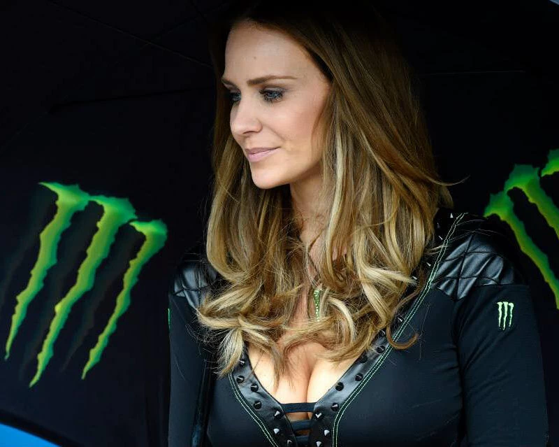 Galerie photos des grid girls du MotoGP - Manche Assen 2014