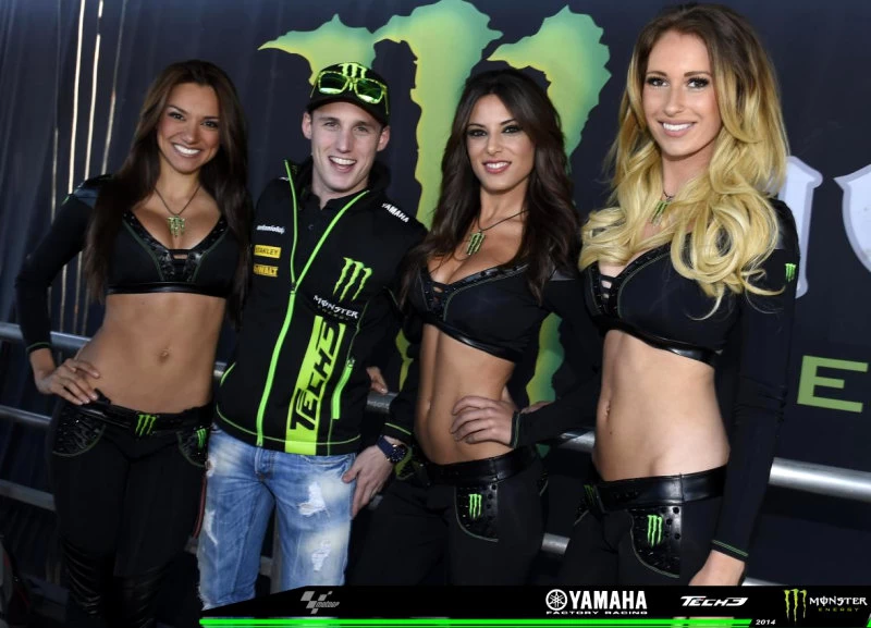 Galerie photos des grid girls du MotoGP - Manche France / Le Mans 2014