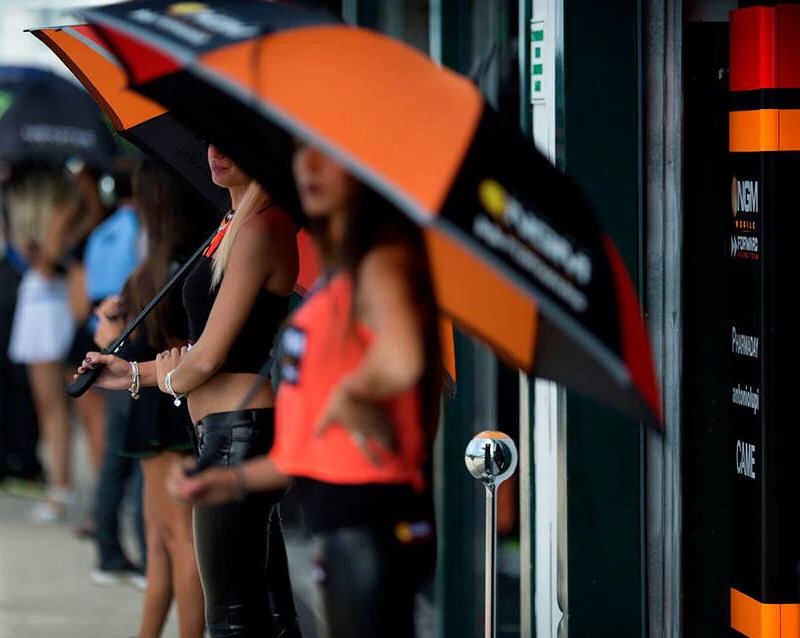 Galerie photos des grid girls du MotoGP - Manche San Marin à Misano 2014