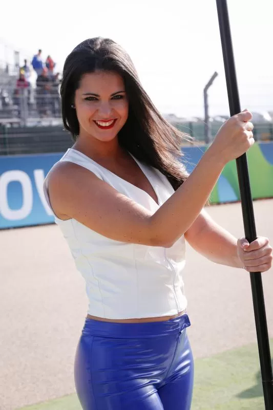 Galerie photos des grid girls du MotoGP - Manche espagnole Aragon 2015