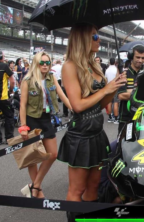 Galerie photos des grid girls du MotoGP - Manche USA Indianapolis 2015