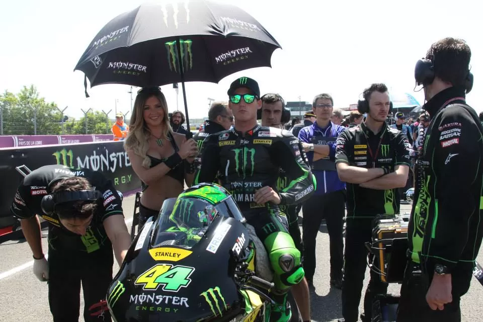 Galerie photos des grid girls du MotoGP - Manche France / Le Mans 2015
