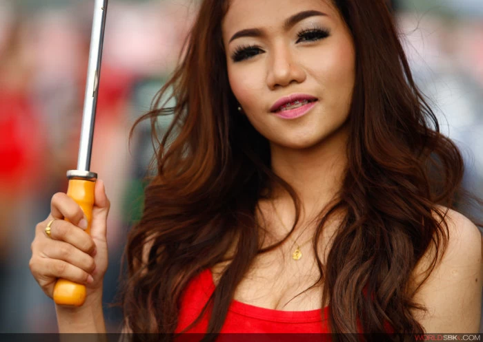 Galerie photos des grid girls du Superbike - Manche Thailande 2015