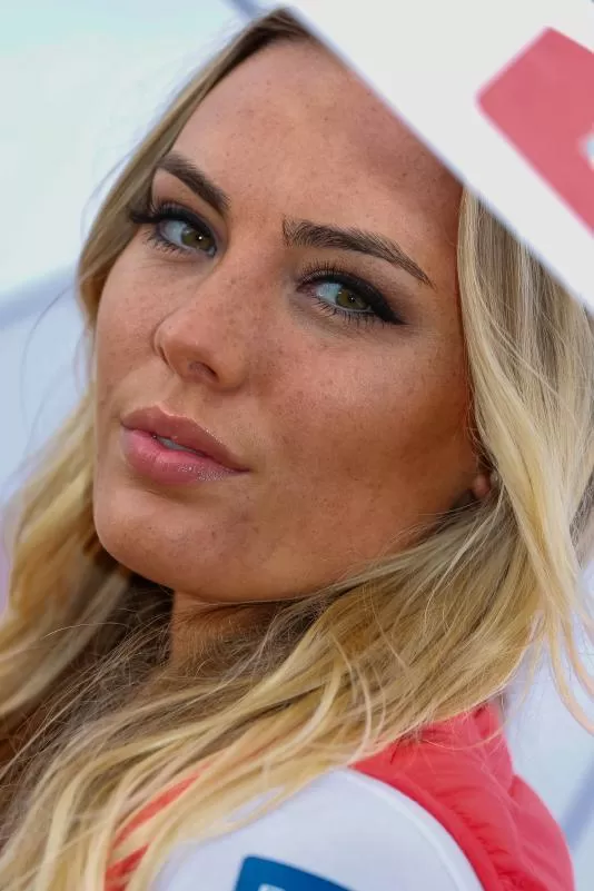 Galerie photos des grid girls du MotoGP - Manche Assen 2016