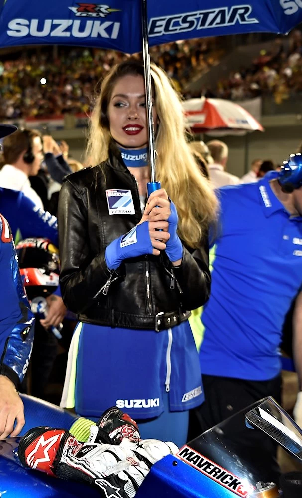 Galerie photos des grid girls du MotoGP - Manche Losail 2016