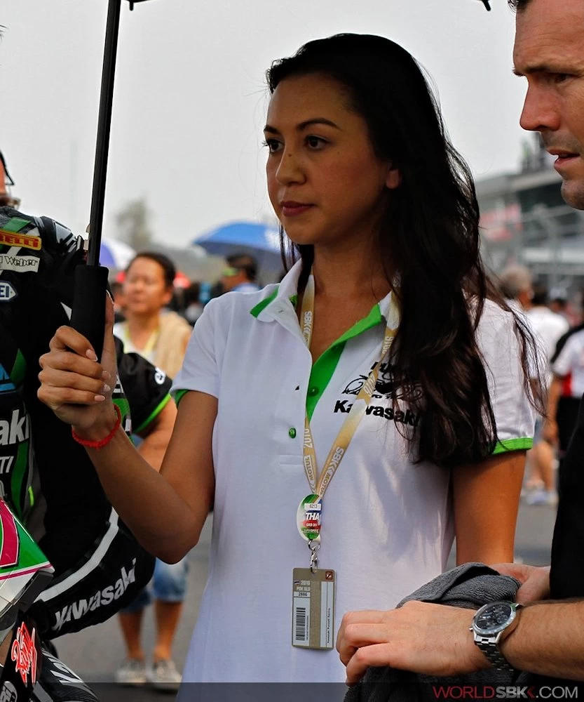 Galerie photos des grid girls du Superbike - Manche Thailande 2016