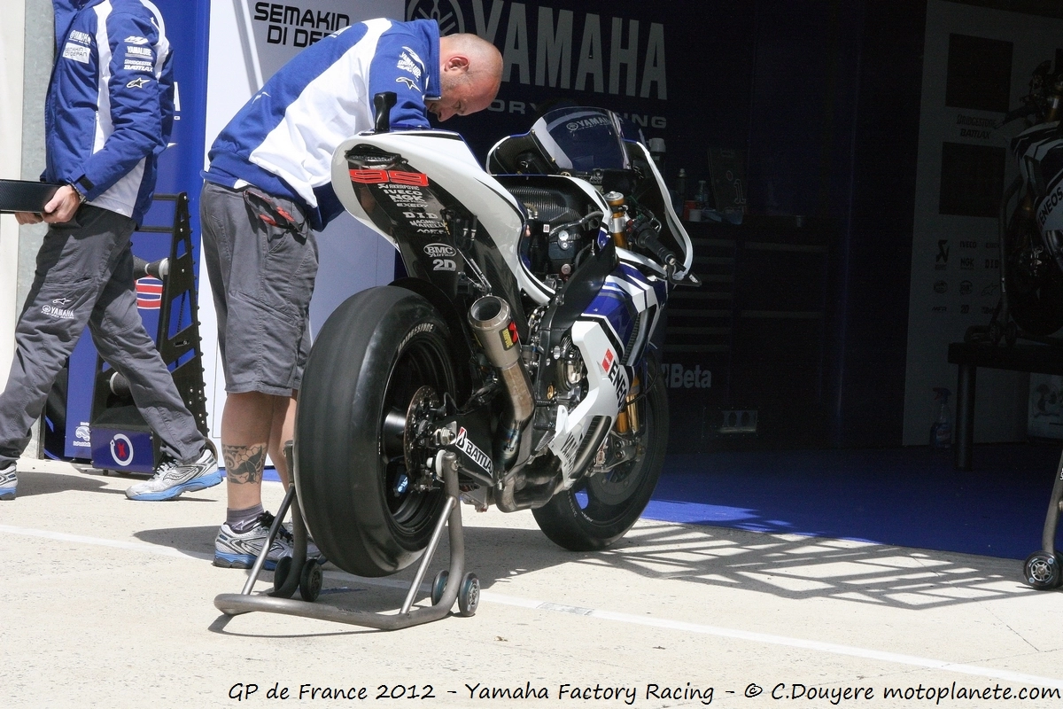 Paddock Pilotes et Girls | image 41