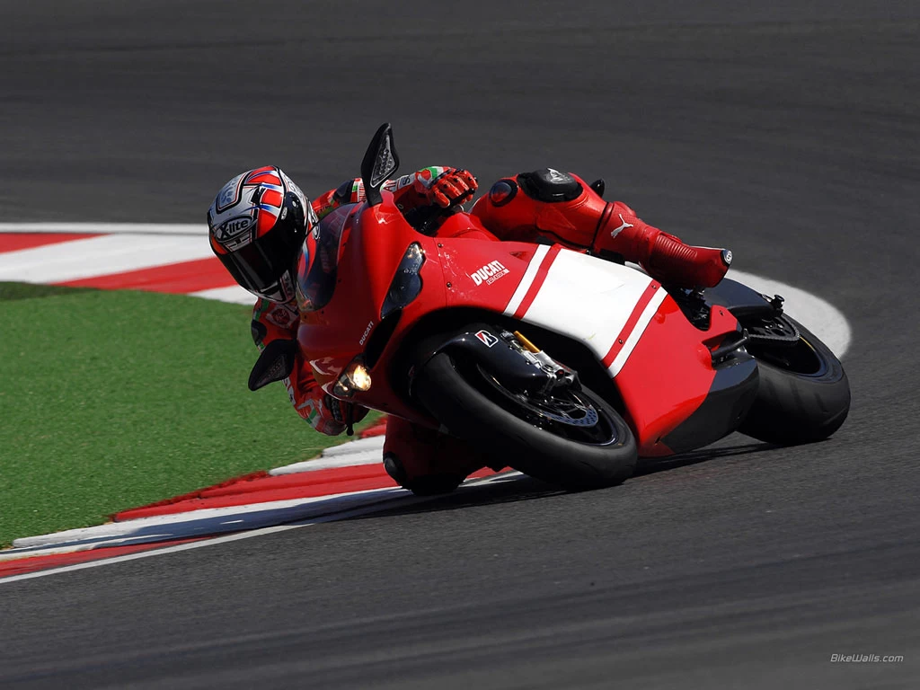 DESMOCEDICI 1000 RR | image 67