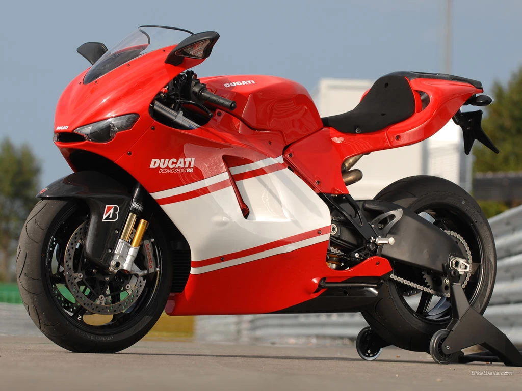 DESMOCEDICI 1000 RR | image 88