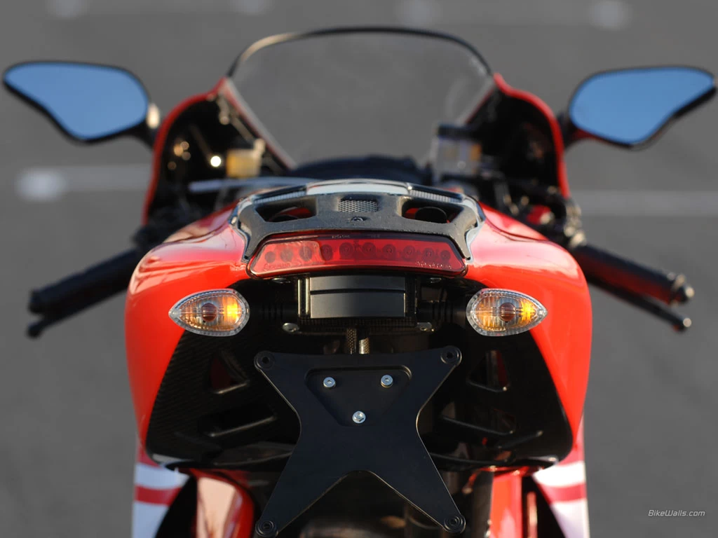 DESMOCEDICI 1000 RR | image 61