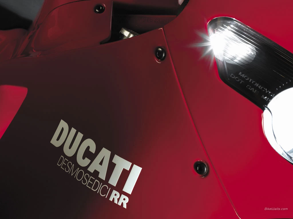 DESMOCEDICI 1000 RR | image 9