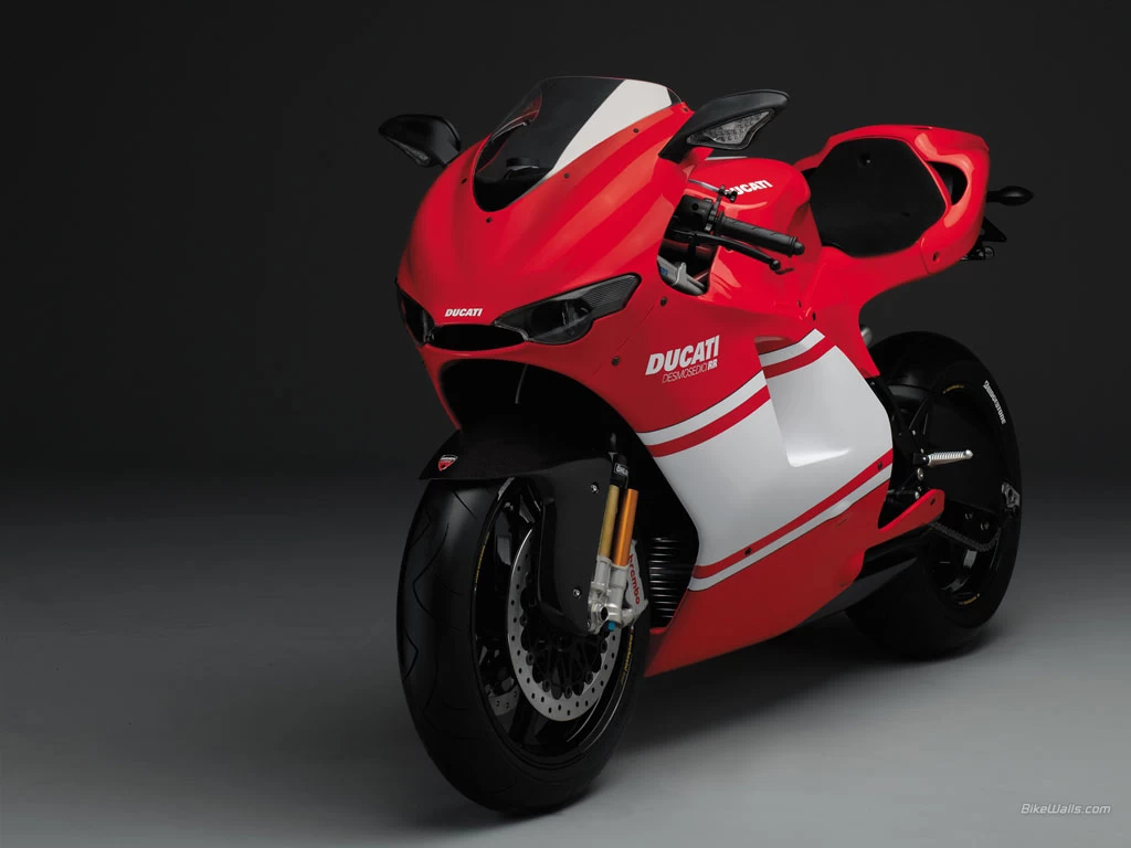 DESMOCEDICI 1000 RR | image 18
