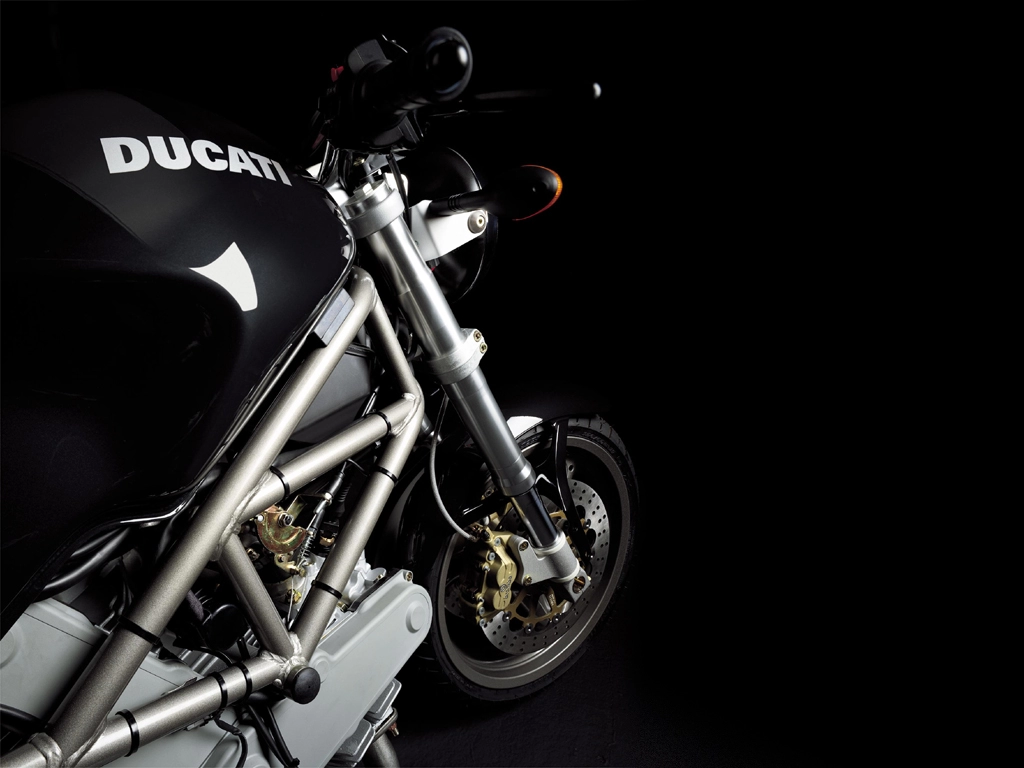 MONSTER 620